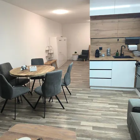 Les Cretes 아파트